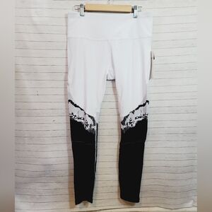 LAYERS VOLCANO BLACK & WHITE LEGGINGS, SZ LARGE